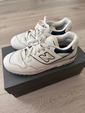 New Balance 550